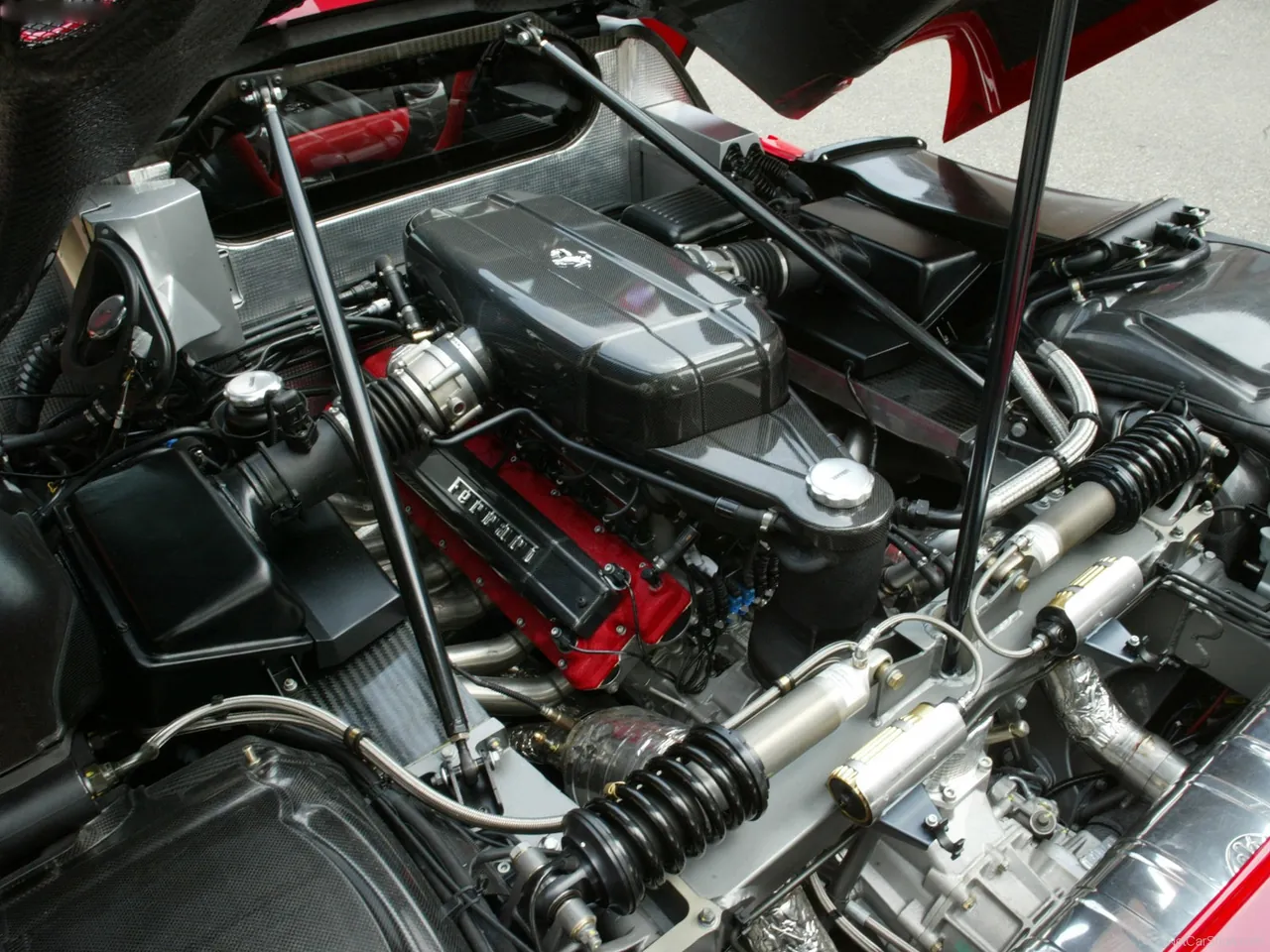 Ferrari Enzo (2002) - Engine