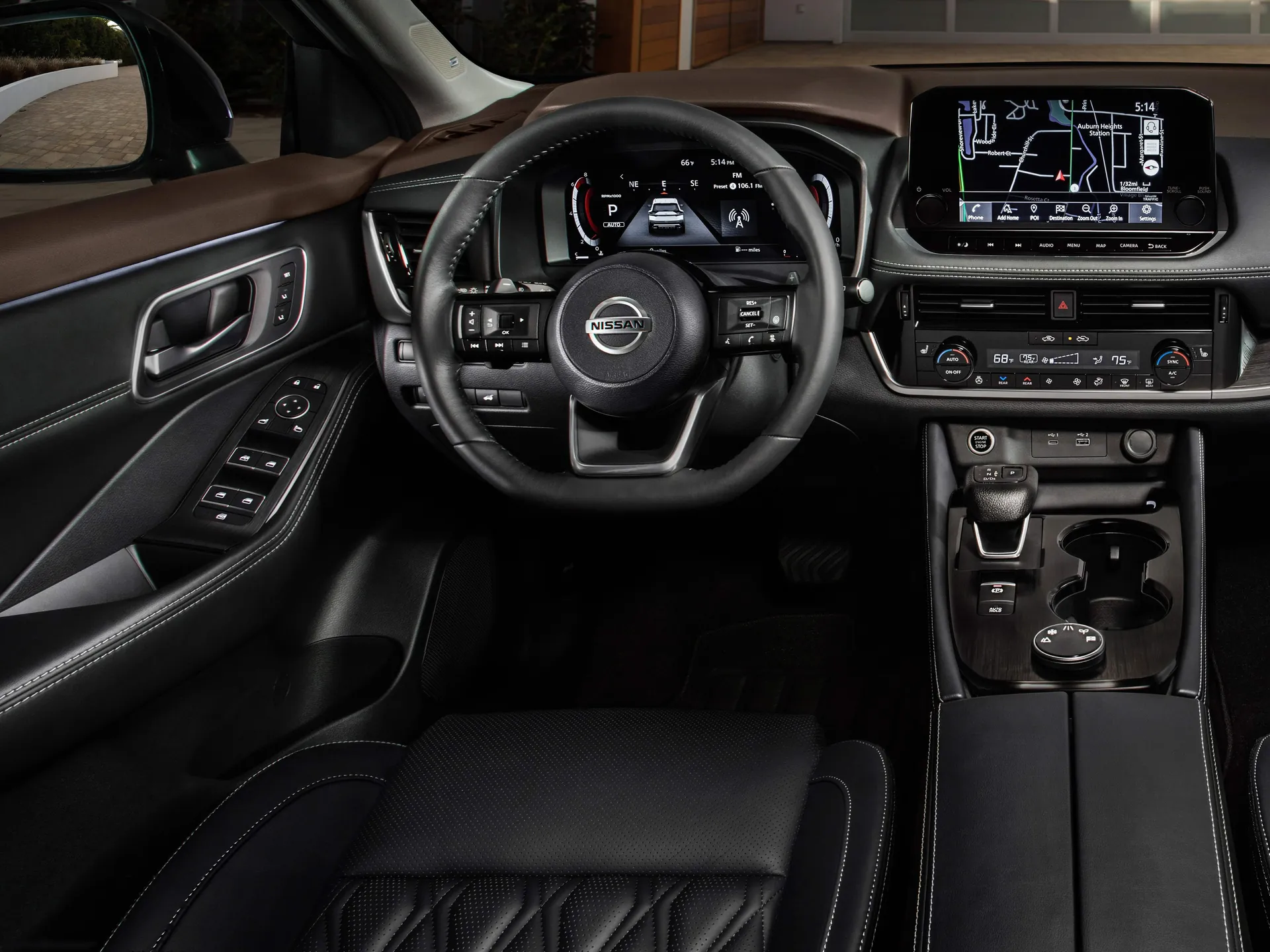 Nissan Rogue (2021) – interiér