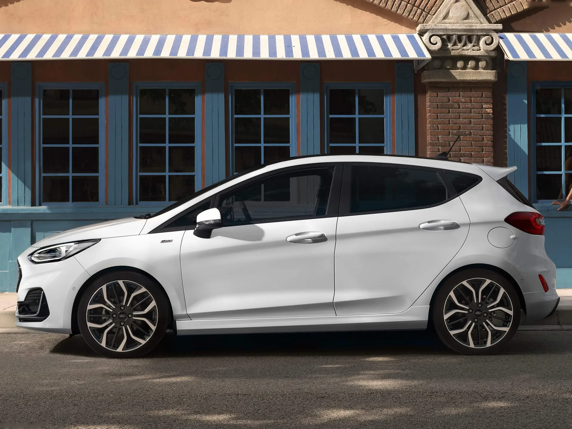 Ford Fiesta (2022) – boční profil