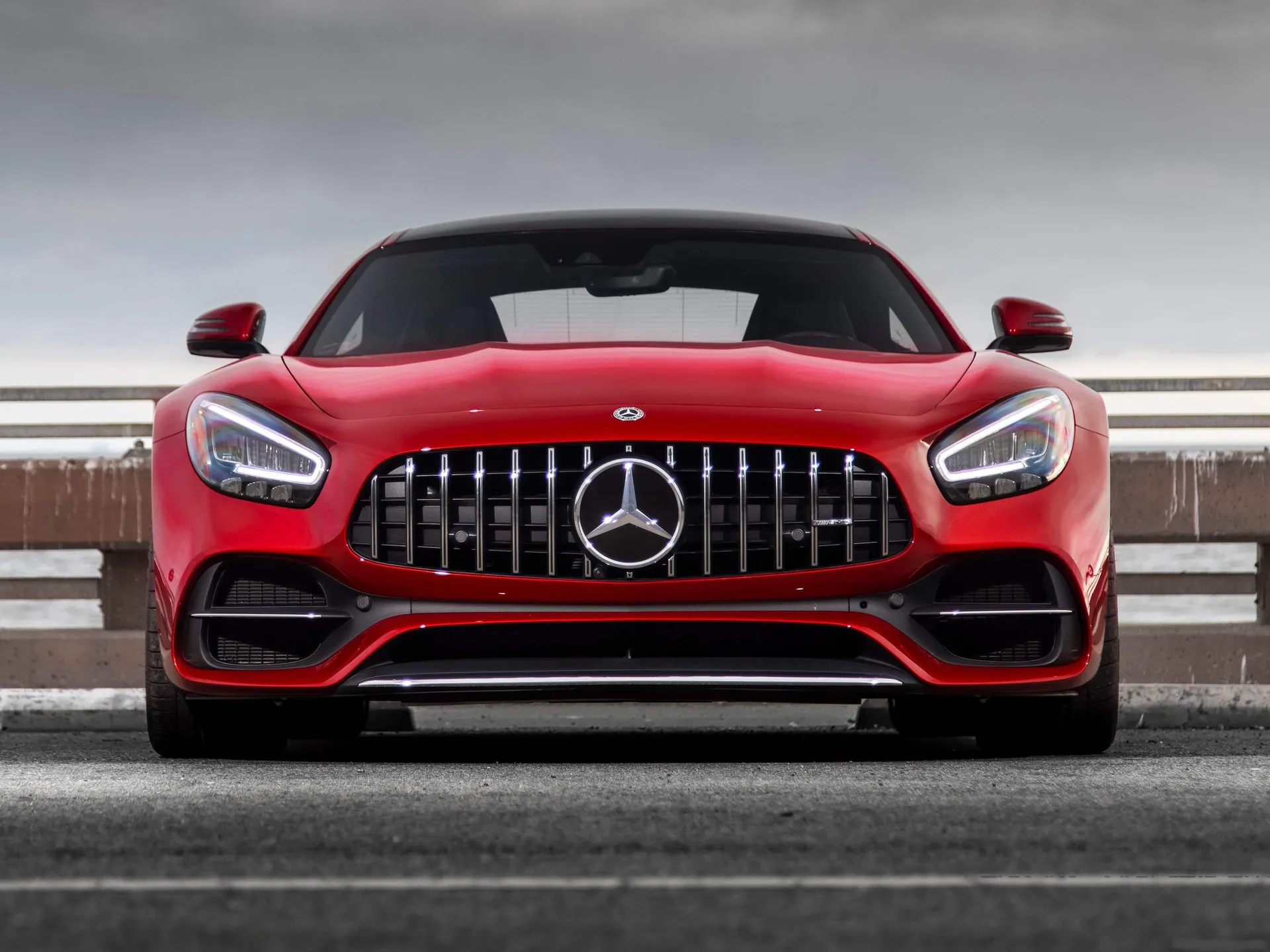 Mercedes-Benz AMG GT C (2020) - Front