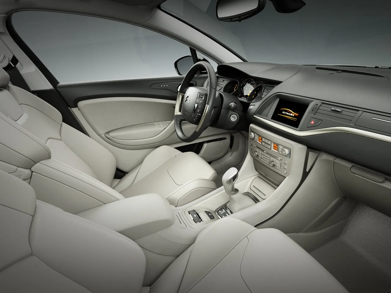 Citroen C5 (2008) – interiér