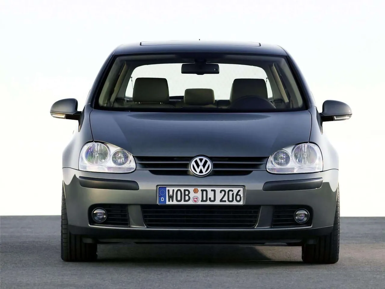 Volkswagen Golf (2004) - Front