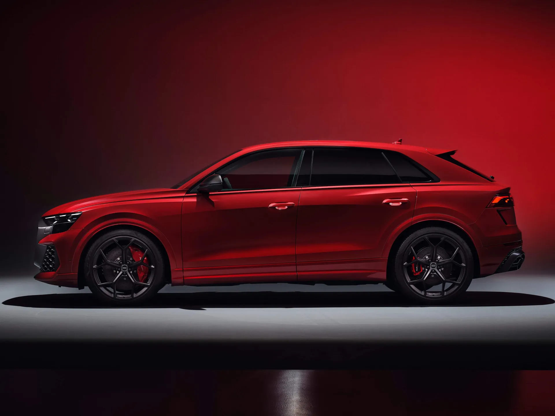 Audi RS Q8 performance (2025) – boční profil