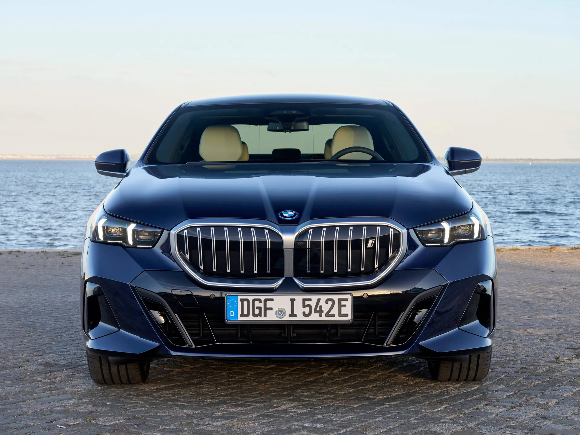 BMW i5 (2024) – zepředu