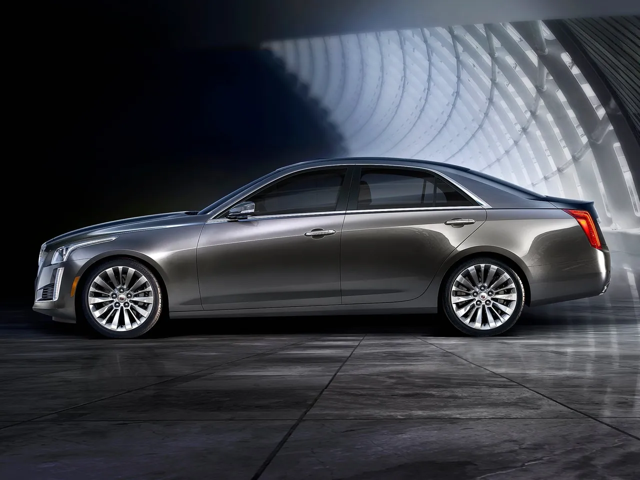 Cadillac CTS (2014) – boční profil