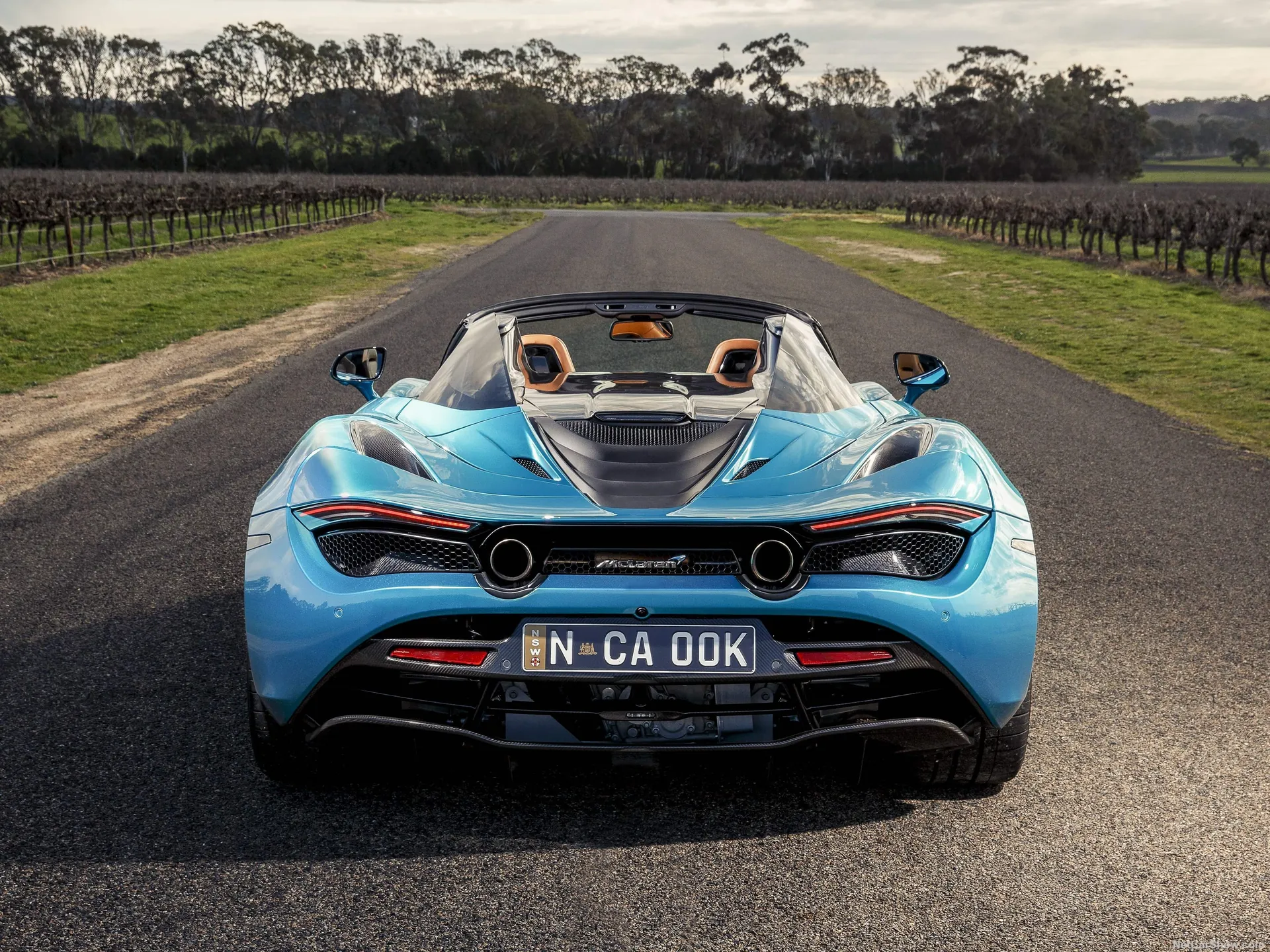 McLaren 720S Spider (2019) – zezadu