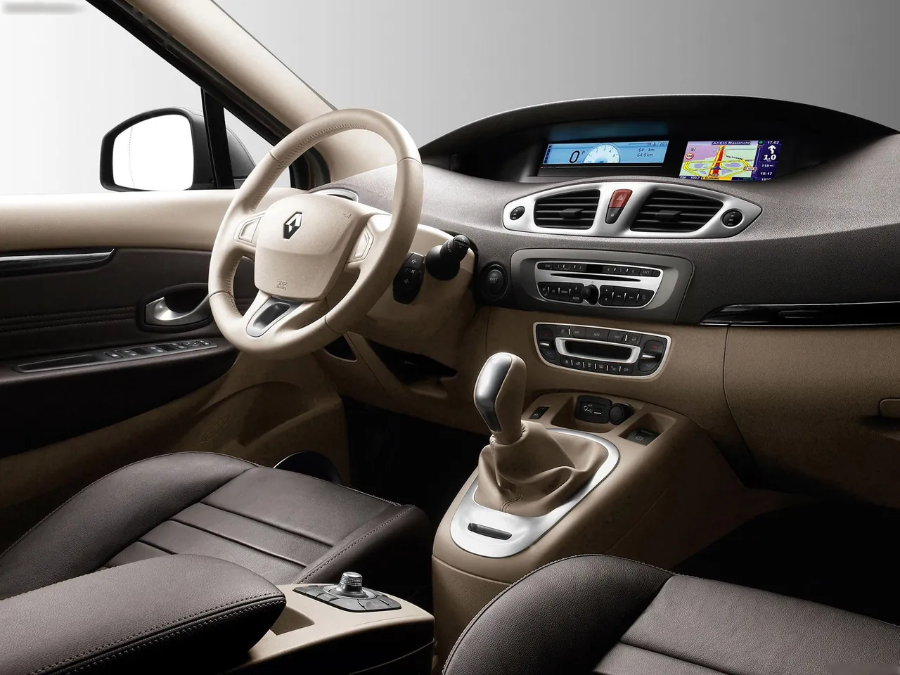 Renault Scenic (2010) – interiér