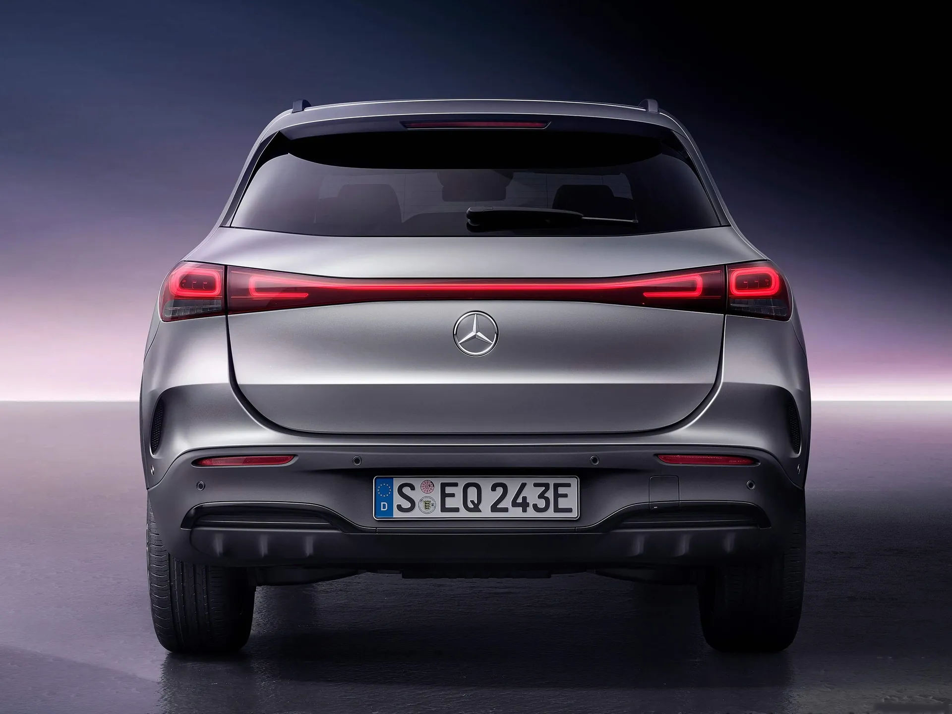 Mercedes-Benz EQA (2022) – zezadu