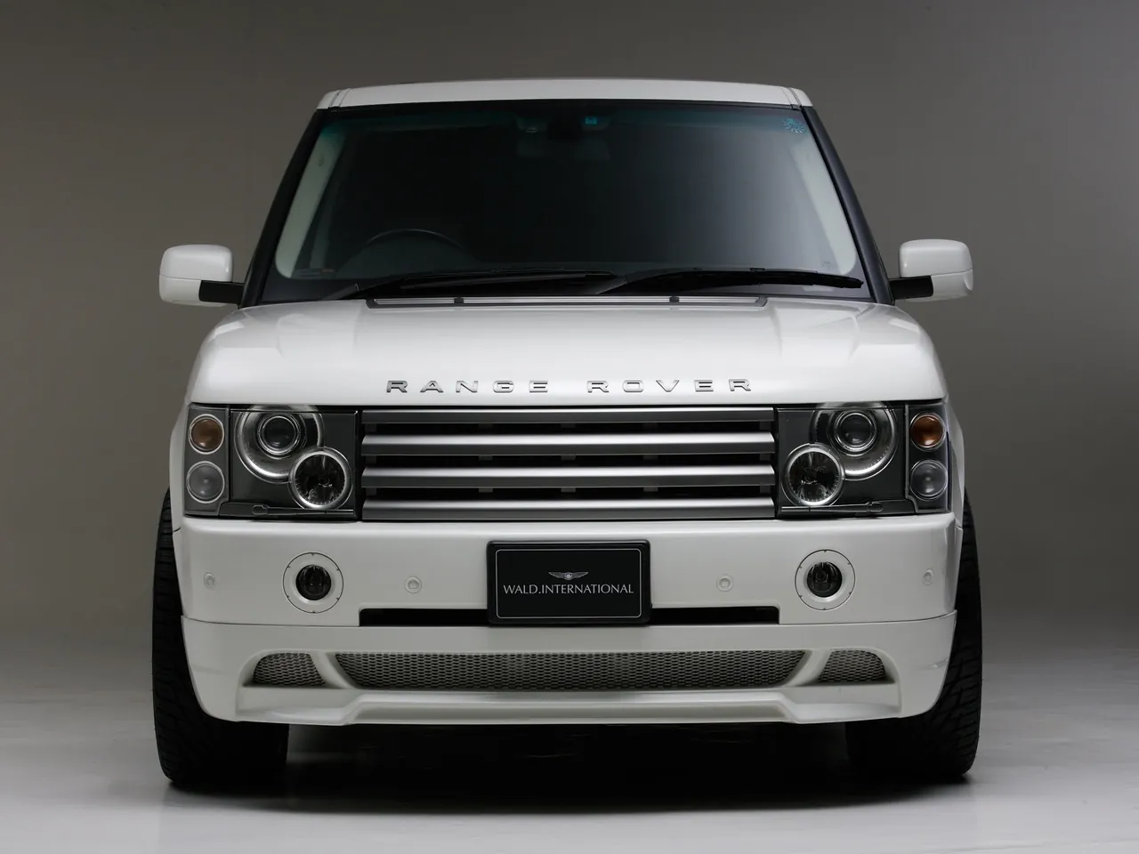 Wald Land Rover Range Rover (2006) – zepředu