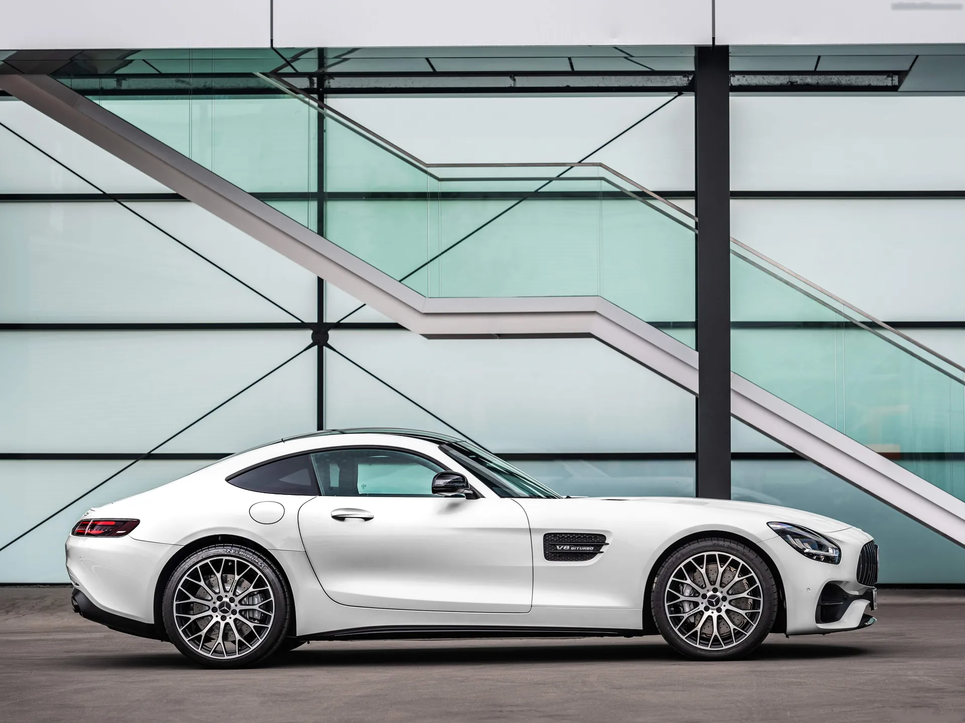 Mercedes-Benz AMG GT (2020) - Side Profile