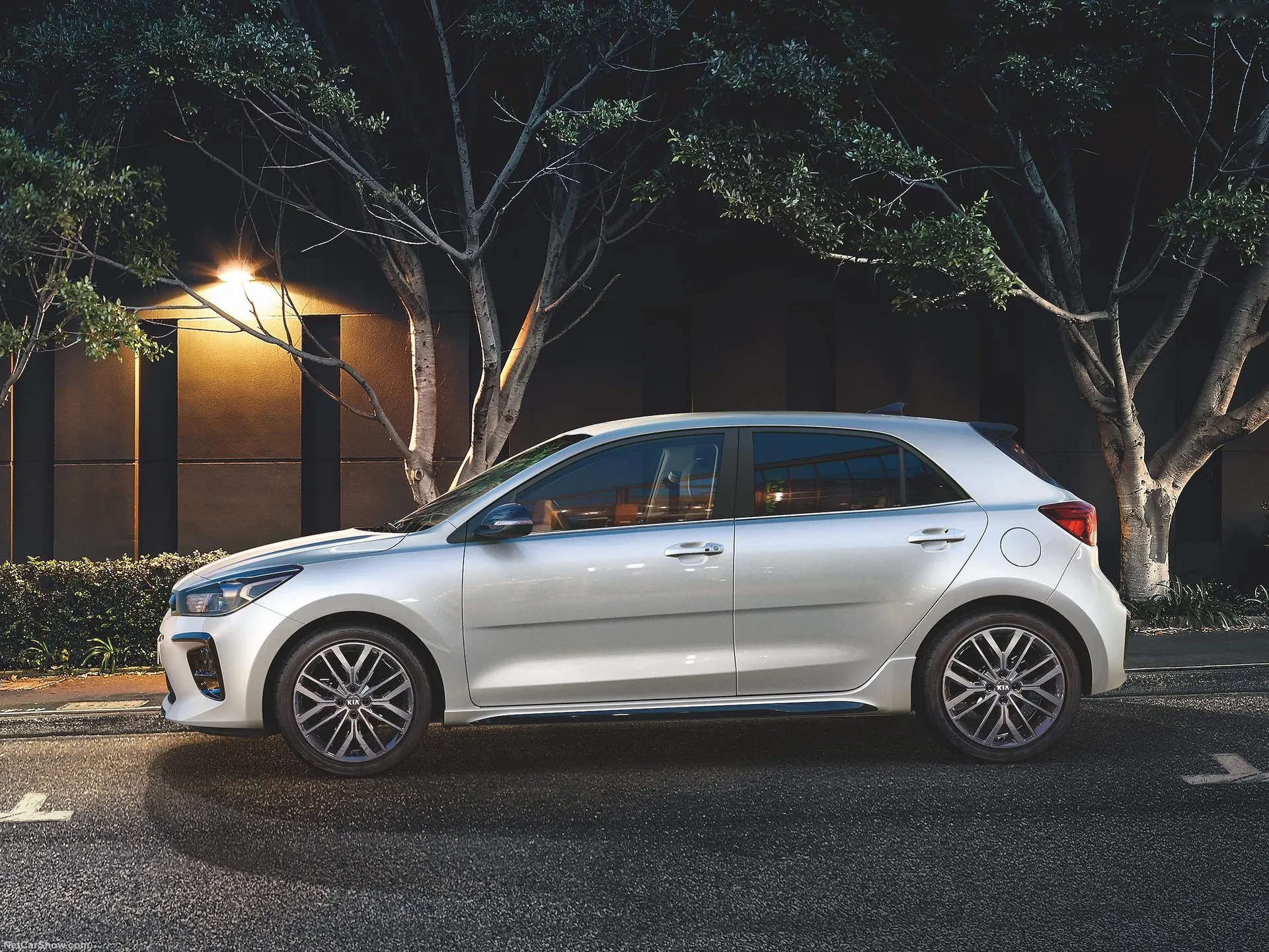 Kia Rio (2021) - Side Profile