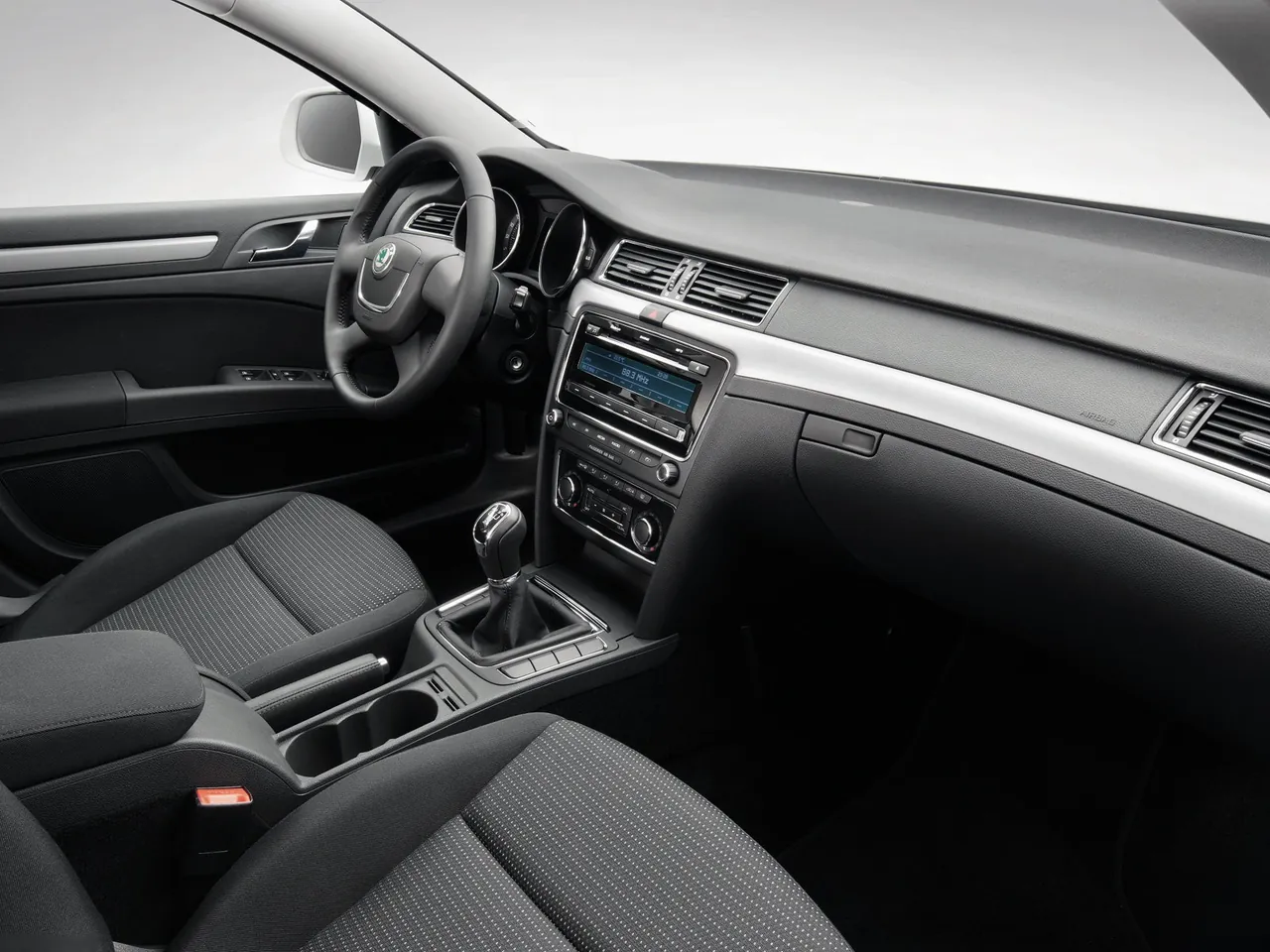 Skoda Superb GreenLine (2009) - Interior