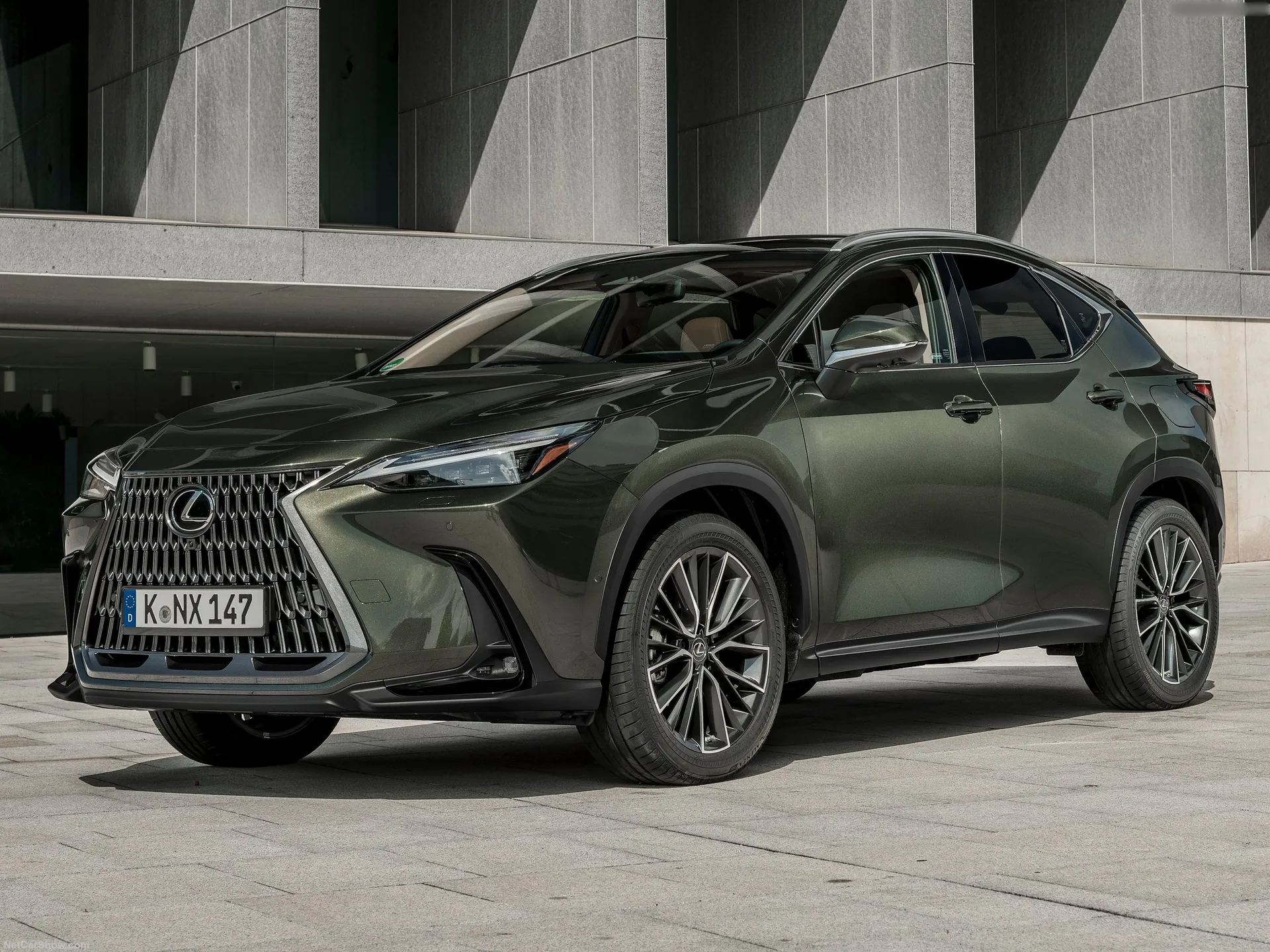 Lexus NX [EU] (2022)