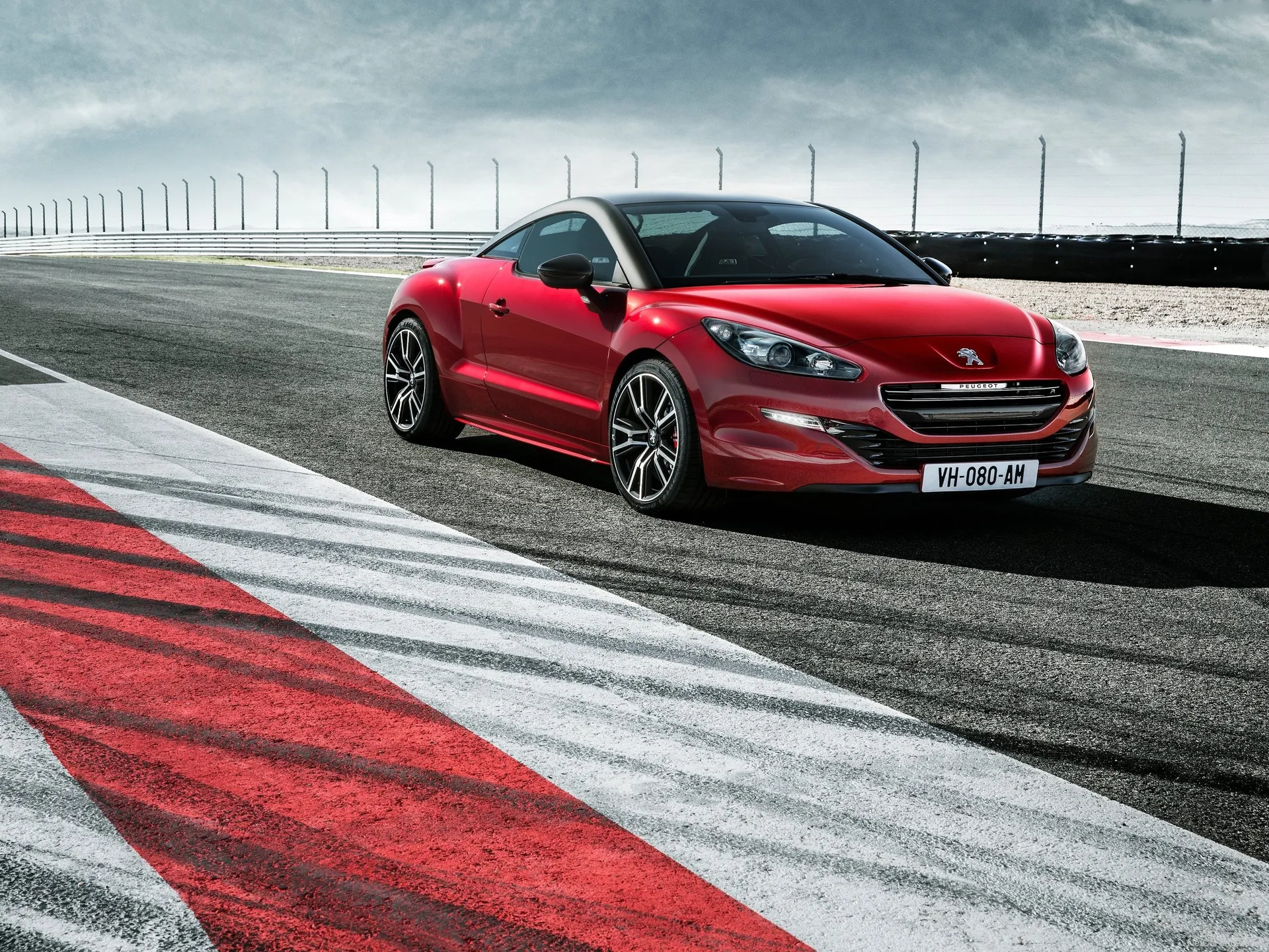 Peugeot RCZ R (2014)