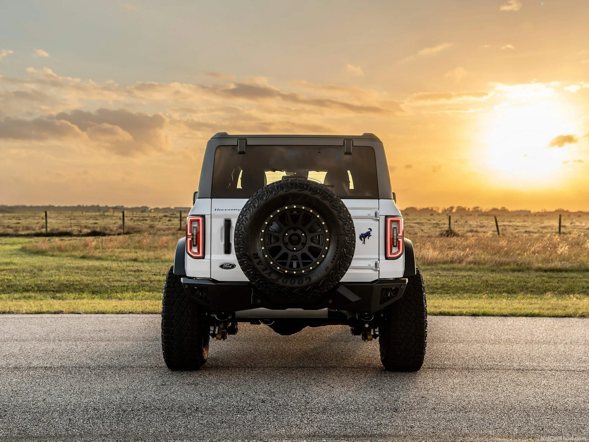Hennessey VelociRaptor 400 Bronco (2022) – zezadu