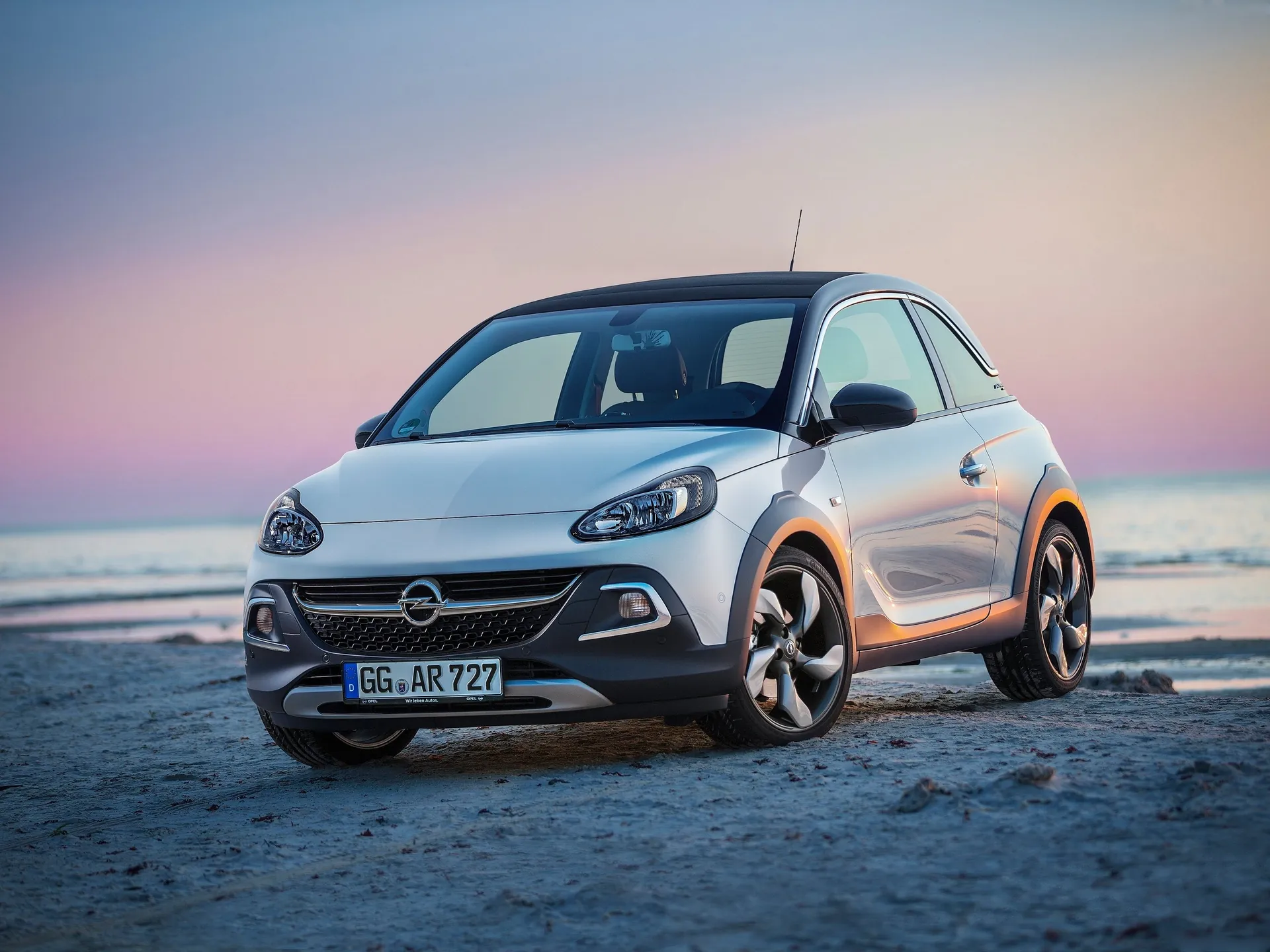 Opel Adam Rocks (2015)