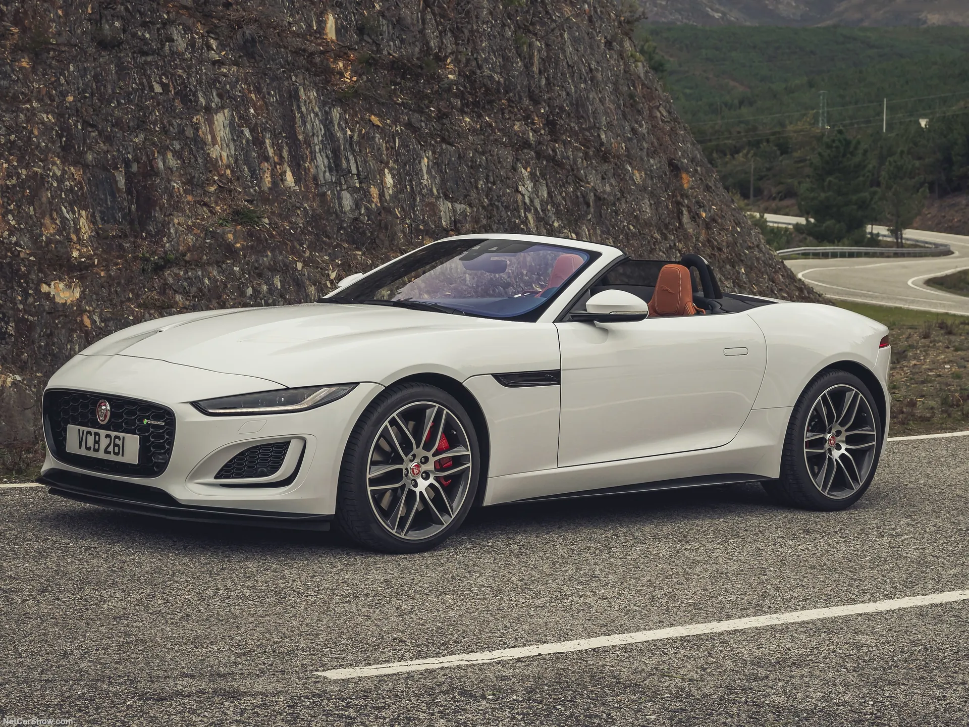 Jaguar F-Type Convertible (2021)