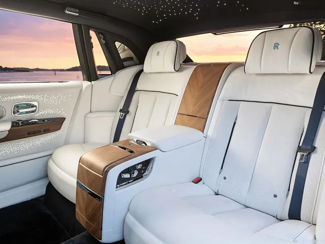 Rolls-Royce Phantom Extended Regatta (2026)