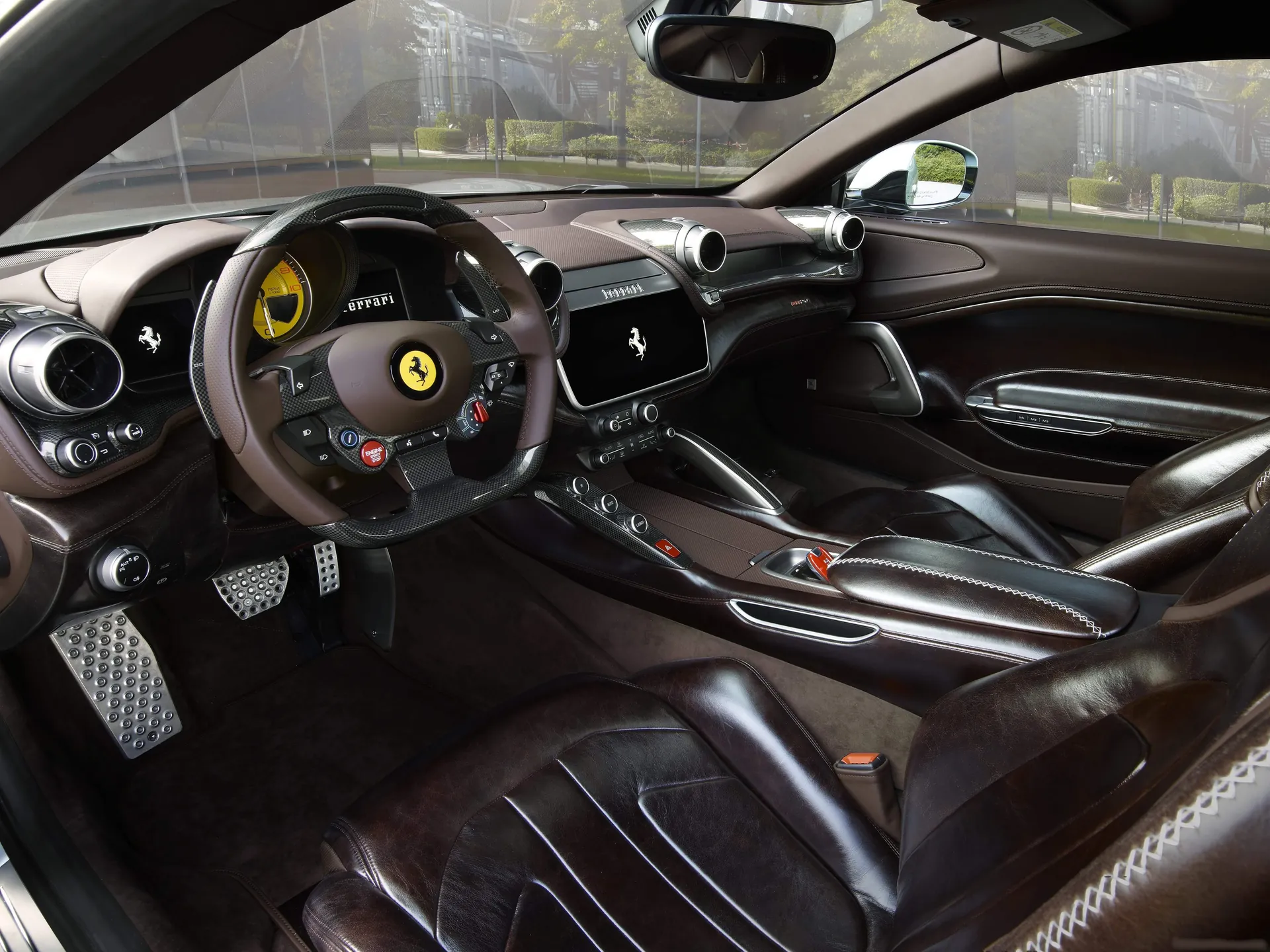 Ferrari BR20 (2021) – interiér