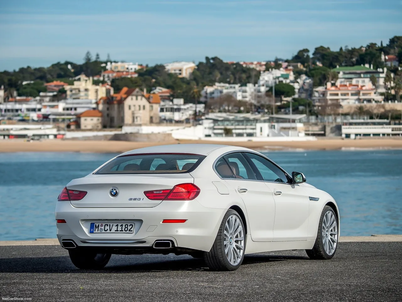 BMW 6-Series Gran Coupe (2015) – zadní tříčtvrteční pohled
