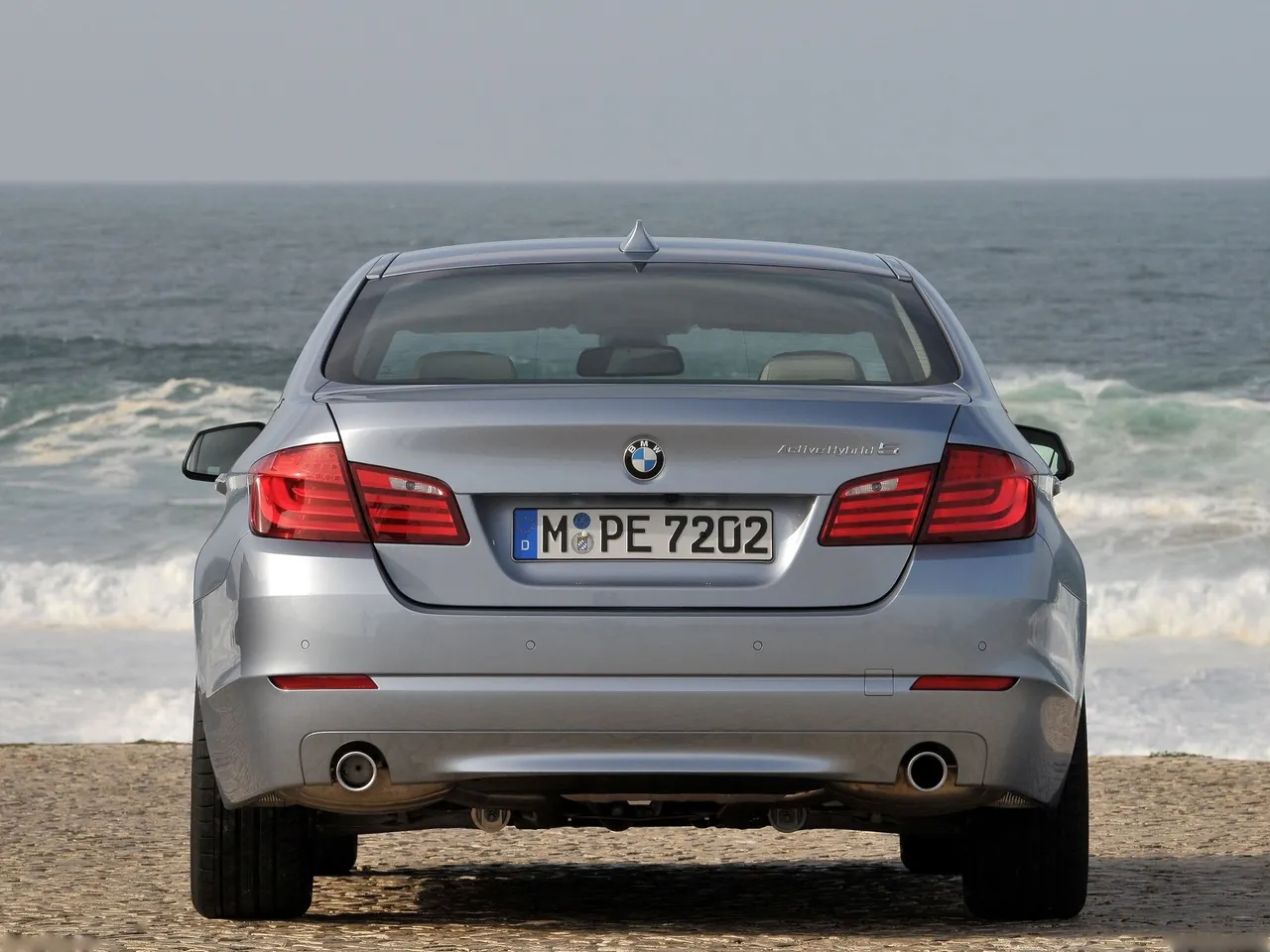 BMW 5 ActiveHybrid (2013) – zezadu