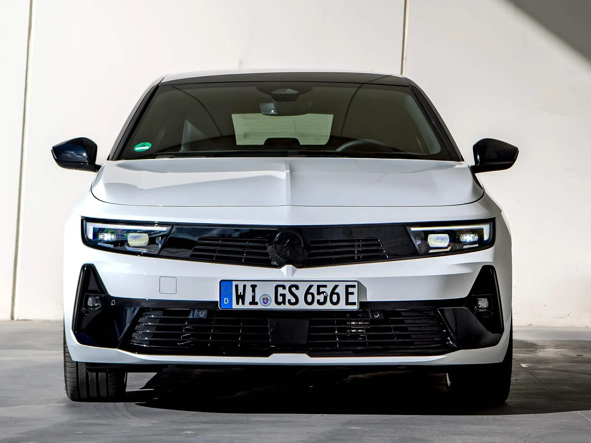 Vauxhall Astra GSe (2023) – zepředu
