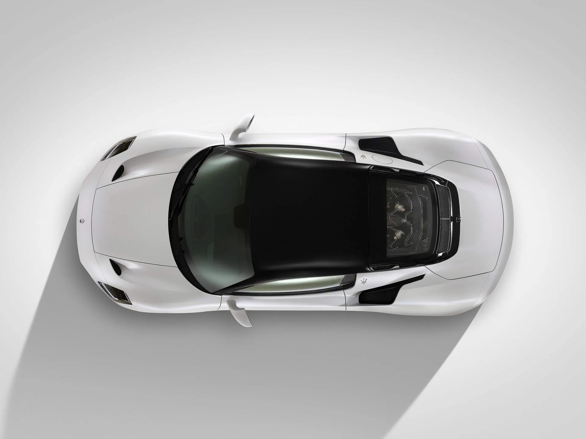 Maserati MC20 (2021) – pohled shora