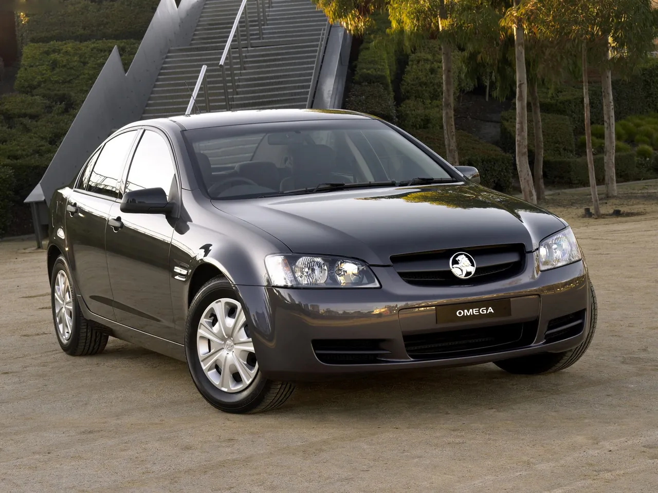 Holden VE Commodore Omega (2006)