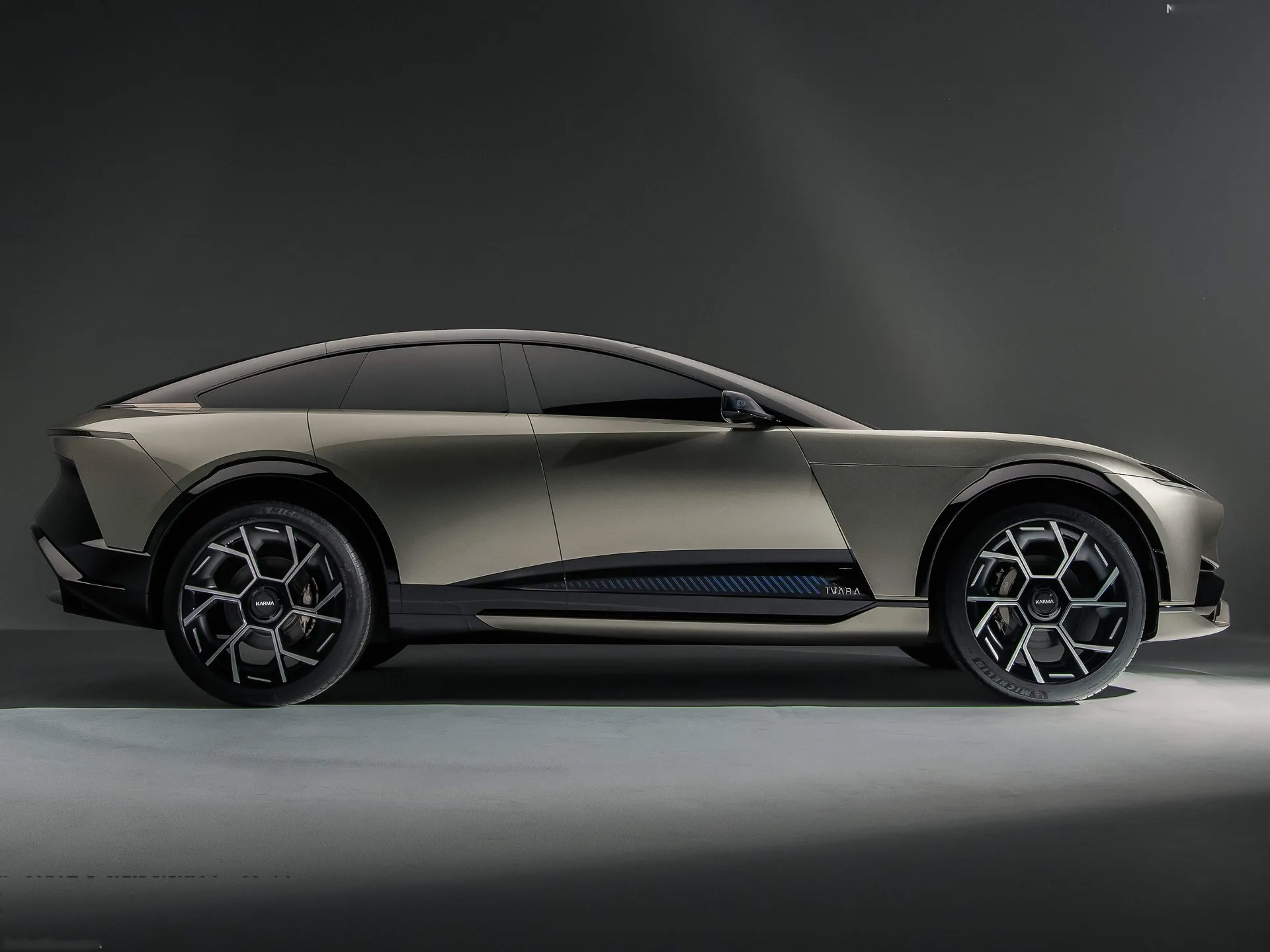 Karma Ivara Concept (2024) – boční profil