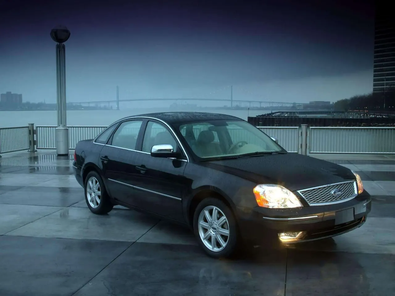 Ford Five Hundred Limited (2005)