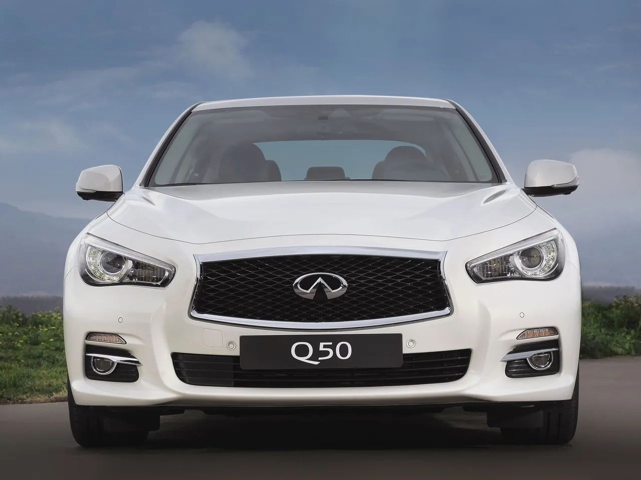 Infiniti Q50 (2014) – zepředu