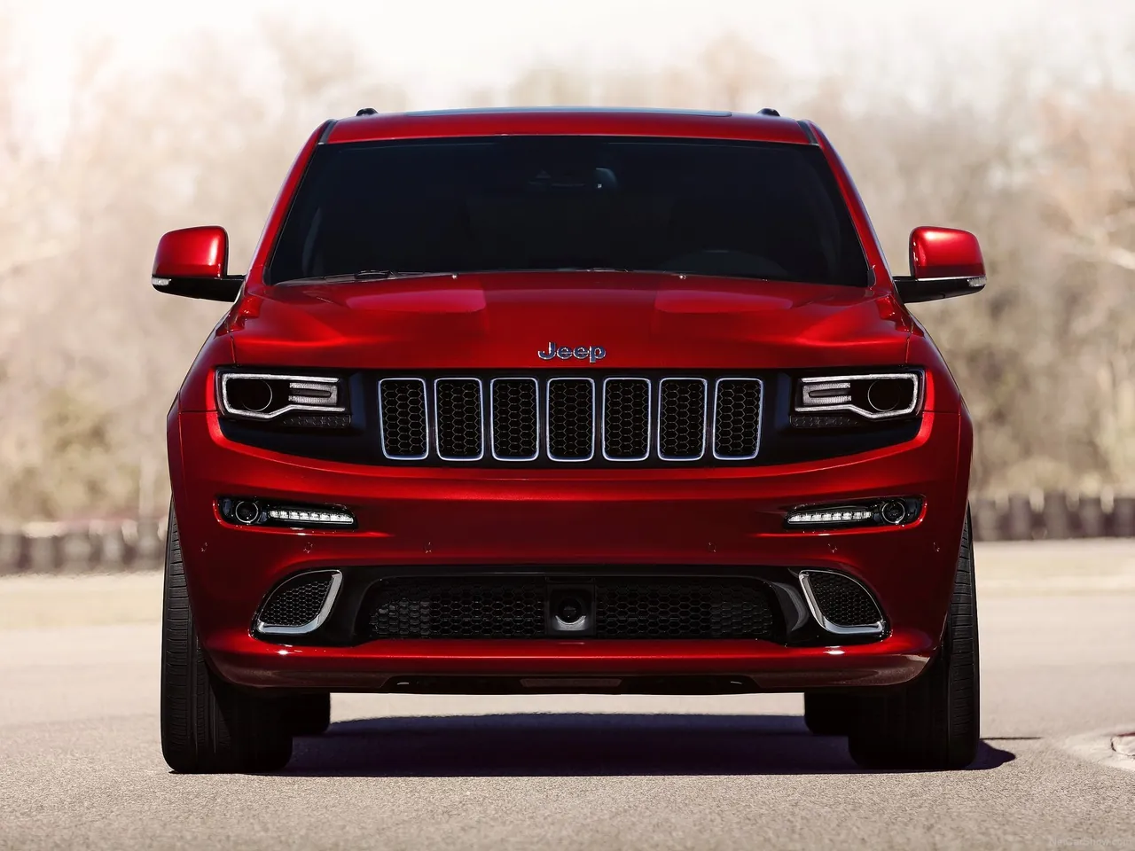 Jeep Grand Cherokee SRT (2014) – zepředu