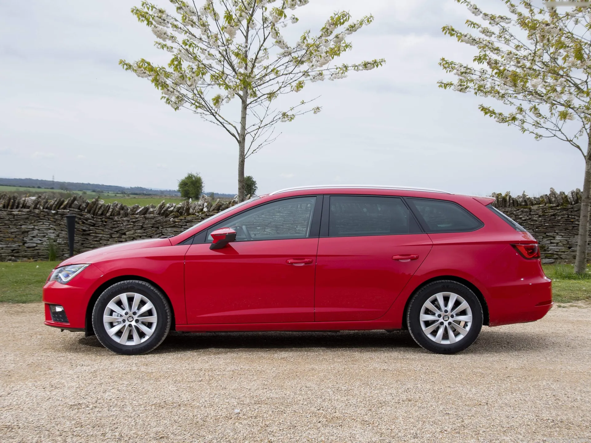 Seat Leon ST (2017) – boční profil