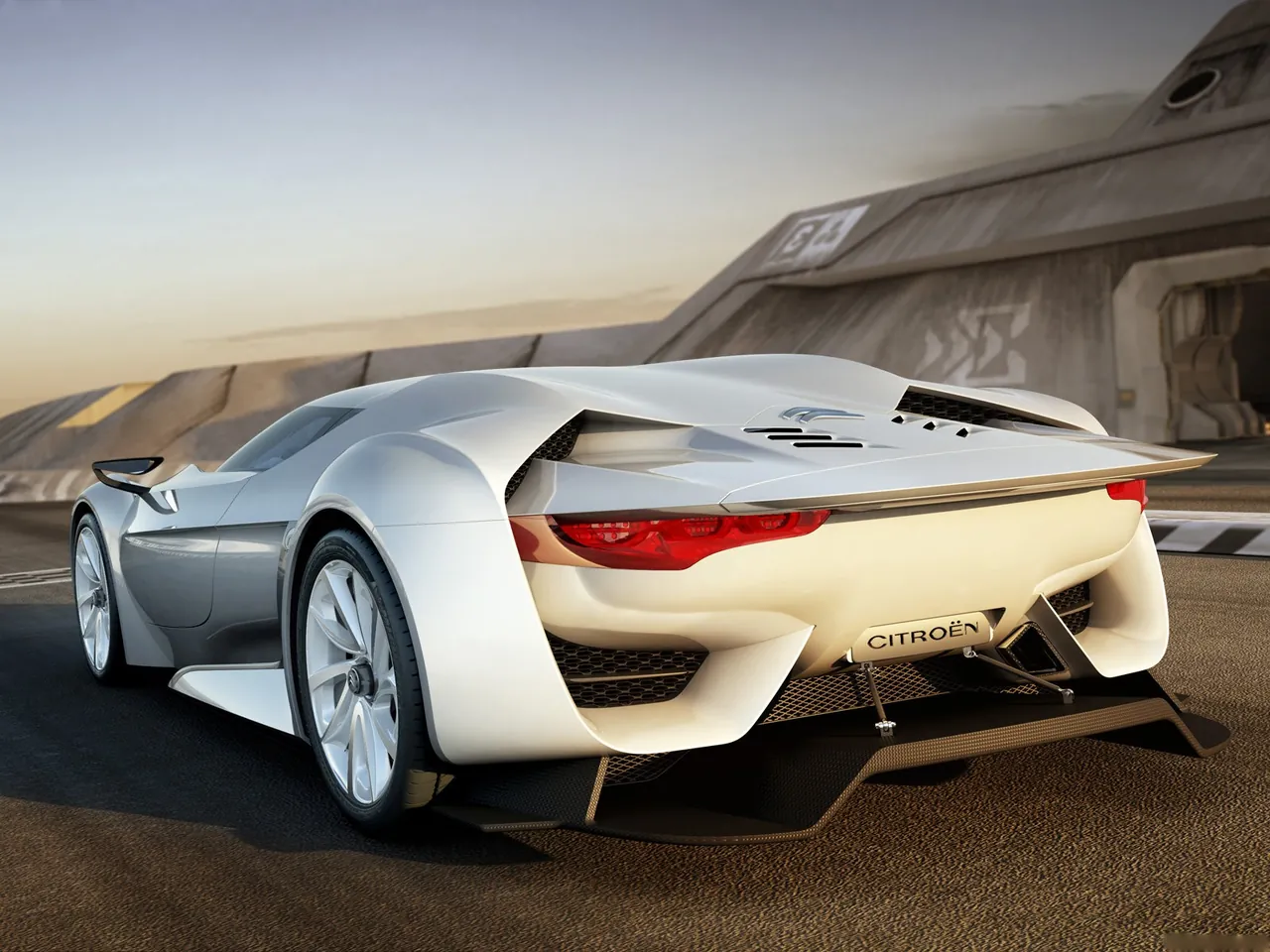 Citroen GT Concept (2008) – zadní tříčtvrteční pohled