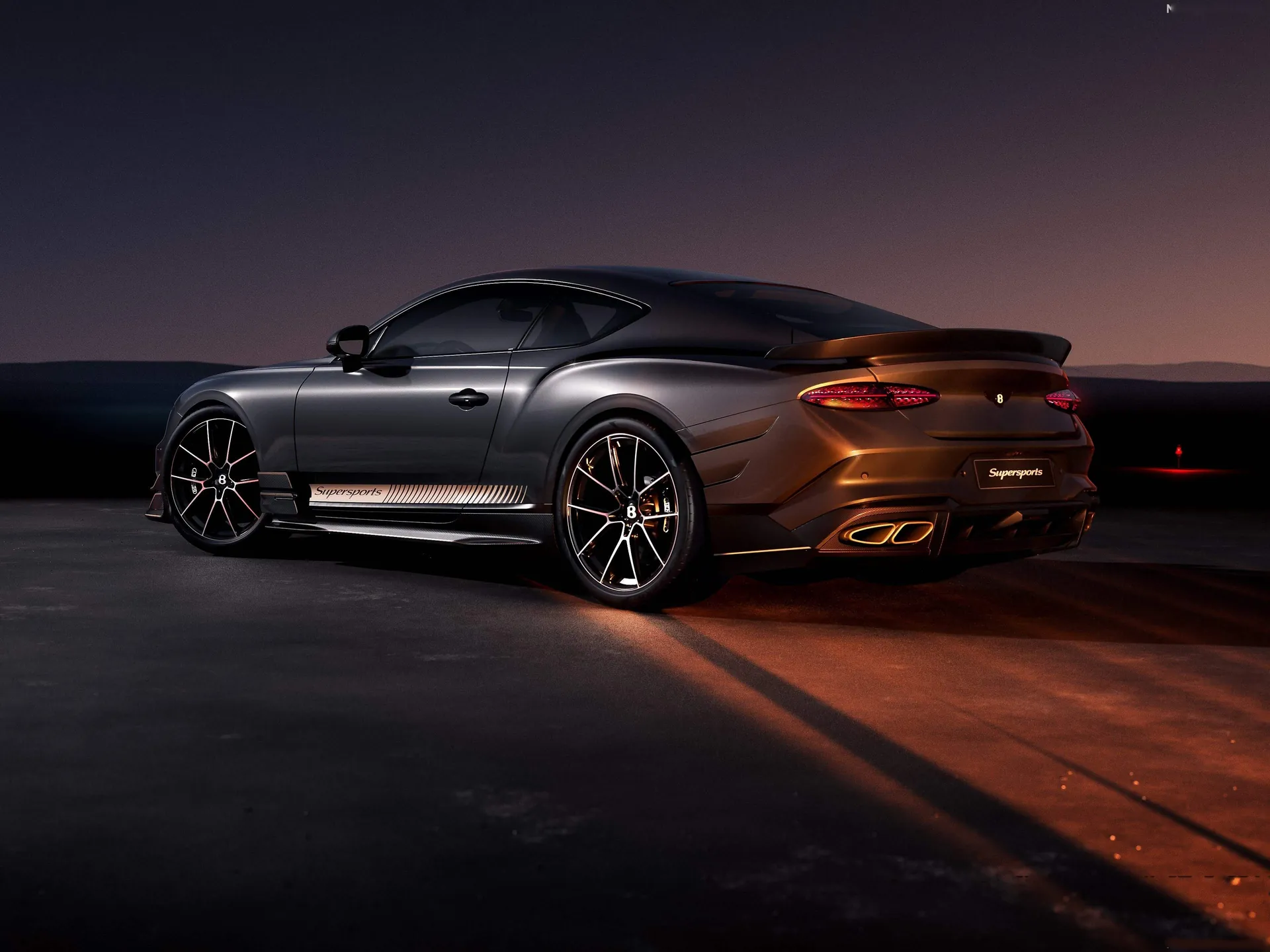 Bentley Continental GT Supersports (2027) - Rear Three-Quarter