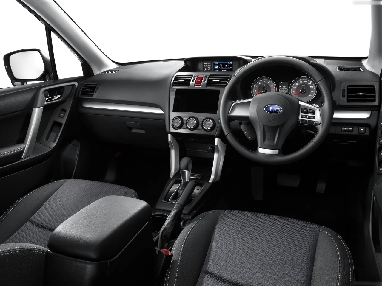 Subaru Forester (2014) – interiér