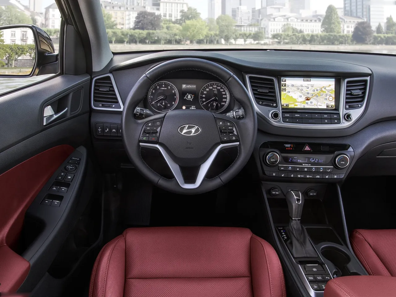 Hyundai Tucson [EU] (2016) – interiér