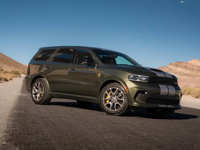 Dodge Durango SRT Hellcat Jailbreak (2026)