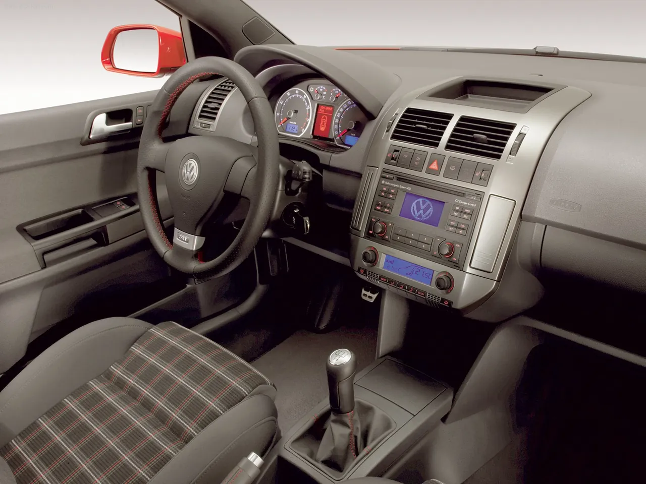 Volkswagen Polo GTI (2006) – interiér