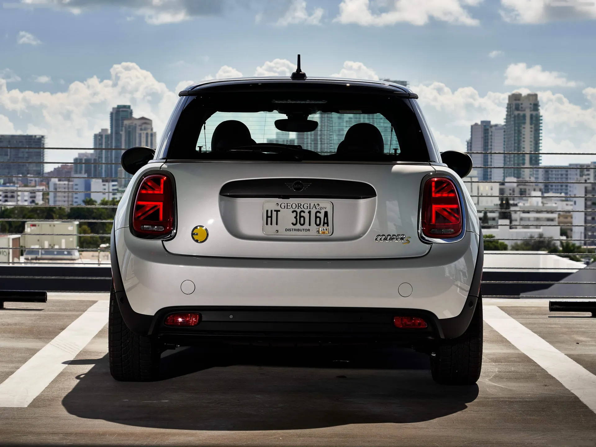 Mini Cooper SE (2020) - Rear