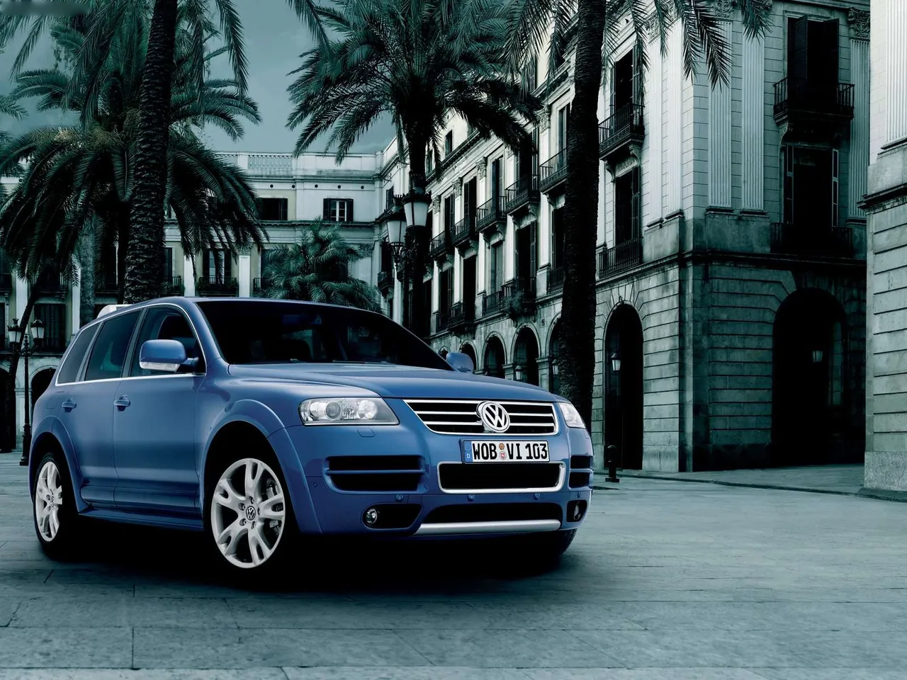 Volkswagen Touareg W12 Sport (2004)