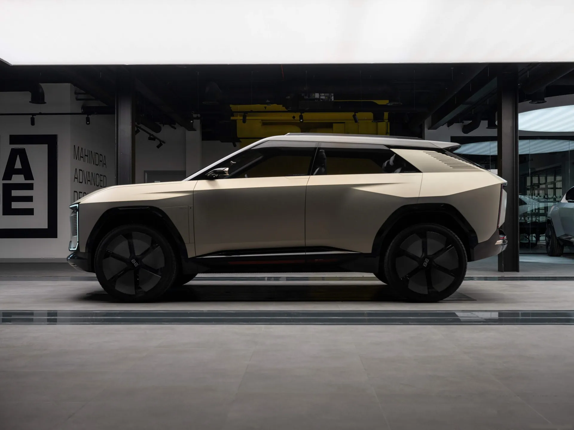 Mahindra BE 07 Concept (2022) – boční profil