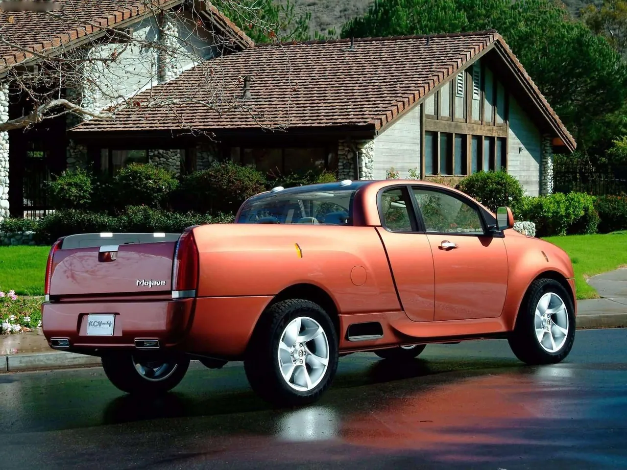Kia KCV4 Mojave Concept (2004) – zadní tříčtvrteční pohled