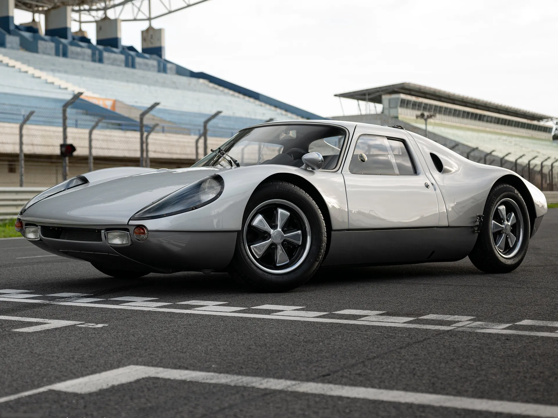 Porsche 904 Carrera GTS (1964)