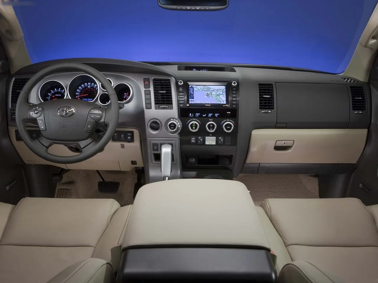 Toyota Sequoia (2011) - Interior