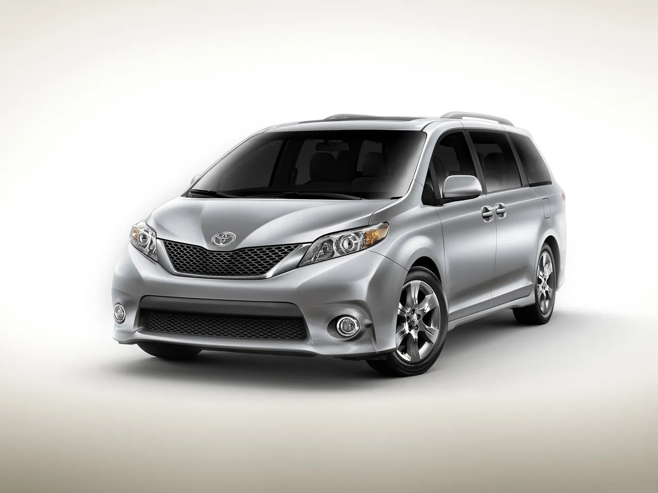 Toyota Sienna (2011)