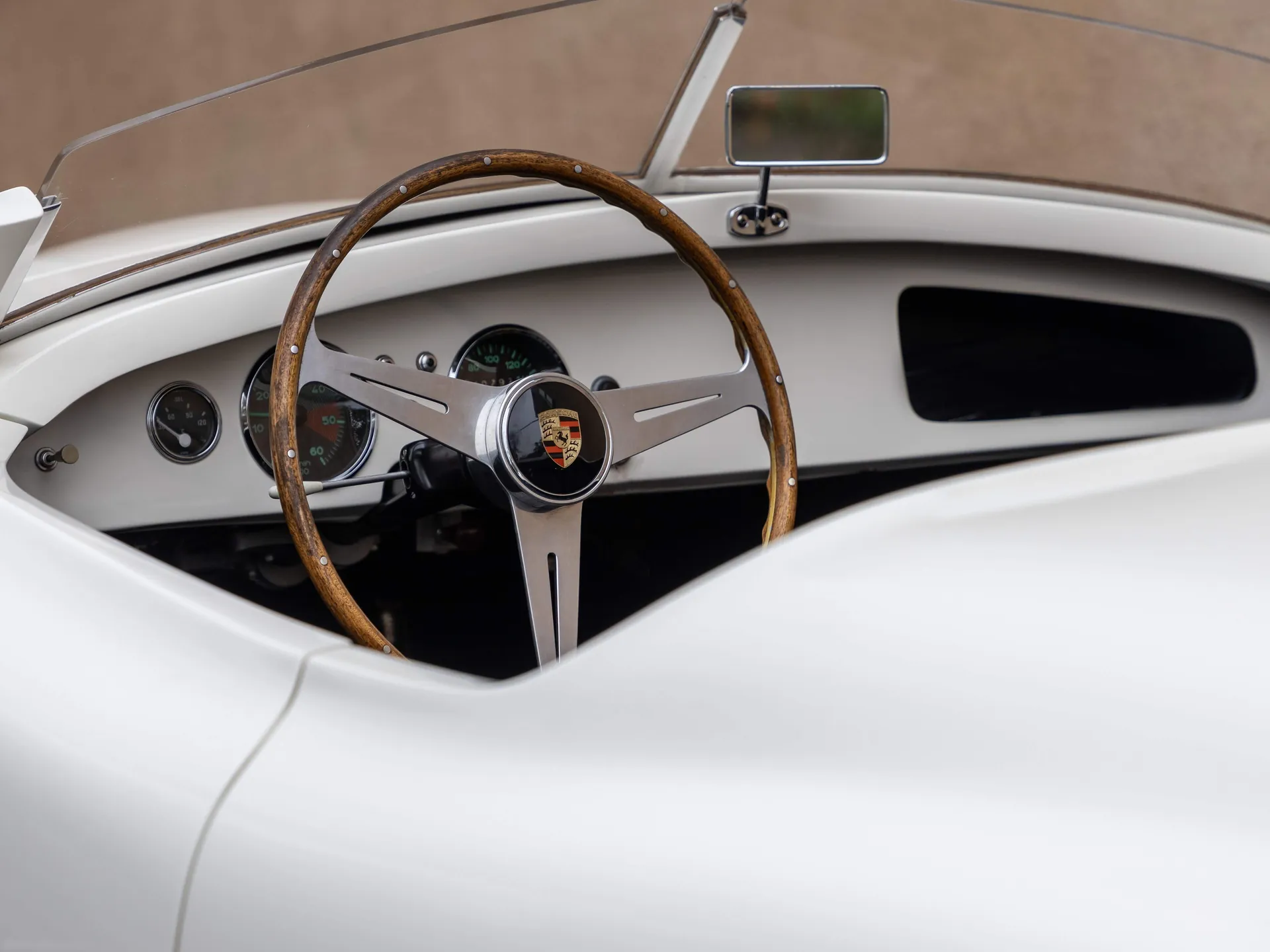 Porsche 356 America (1953) - Interior