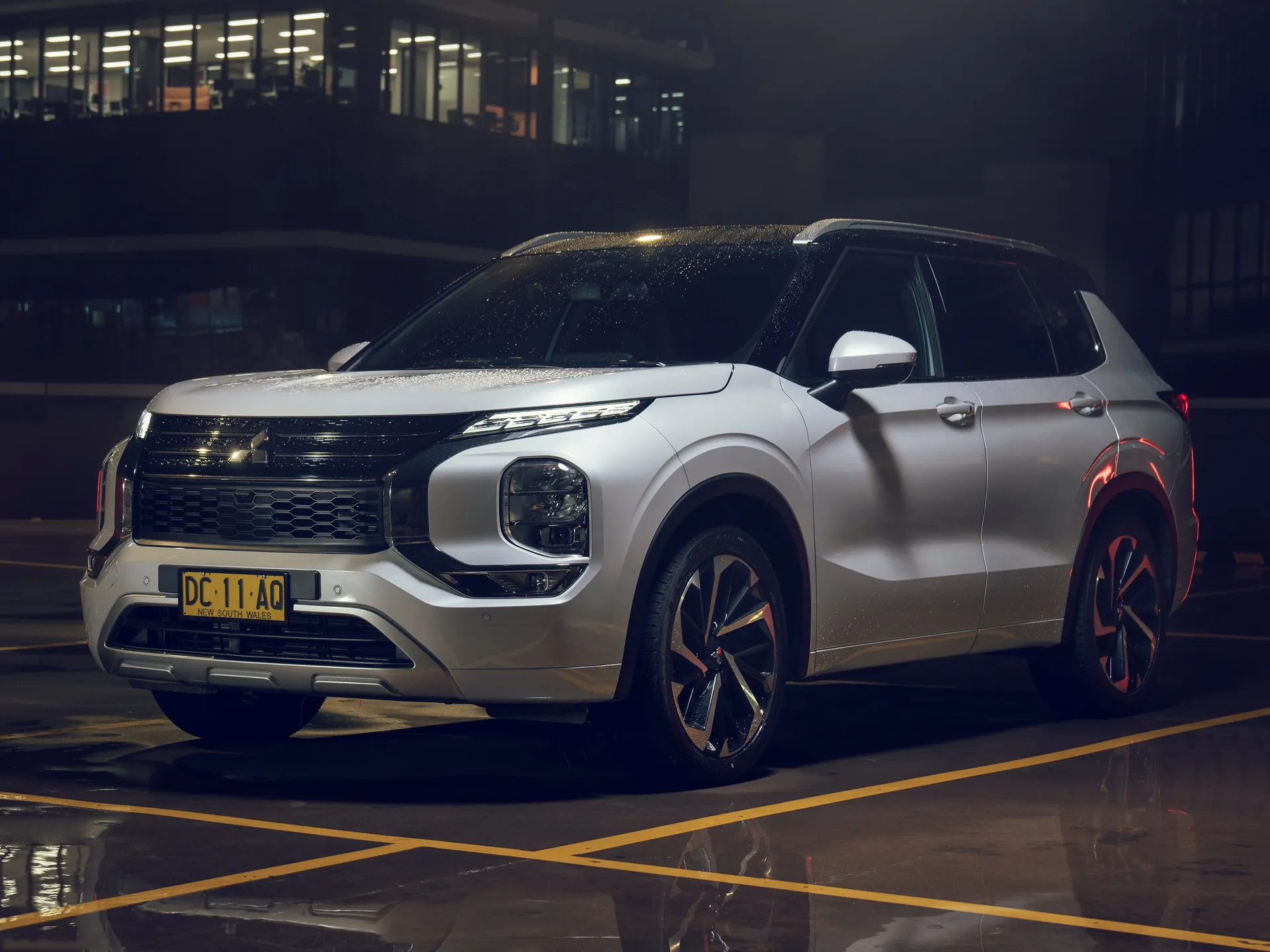 Mitsubishi Outlander [AU] (2022)