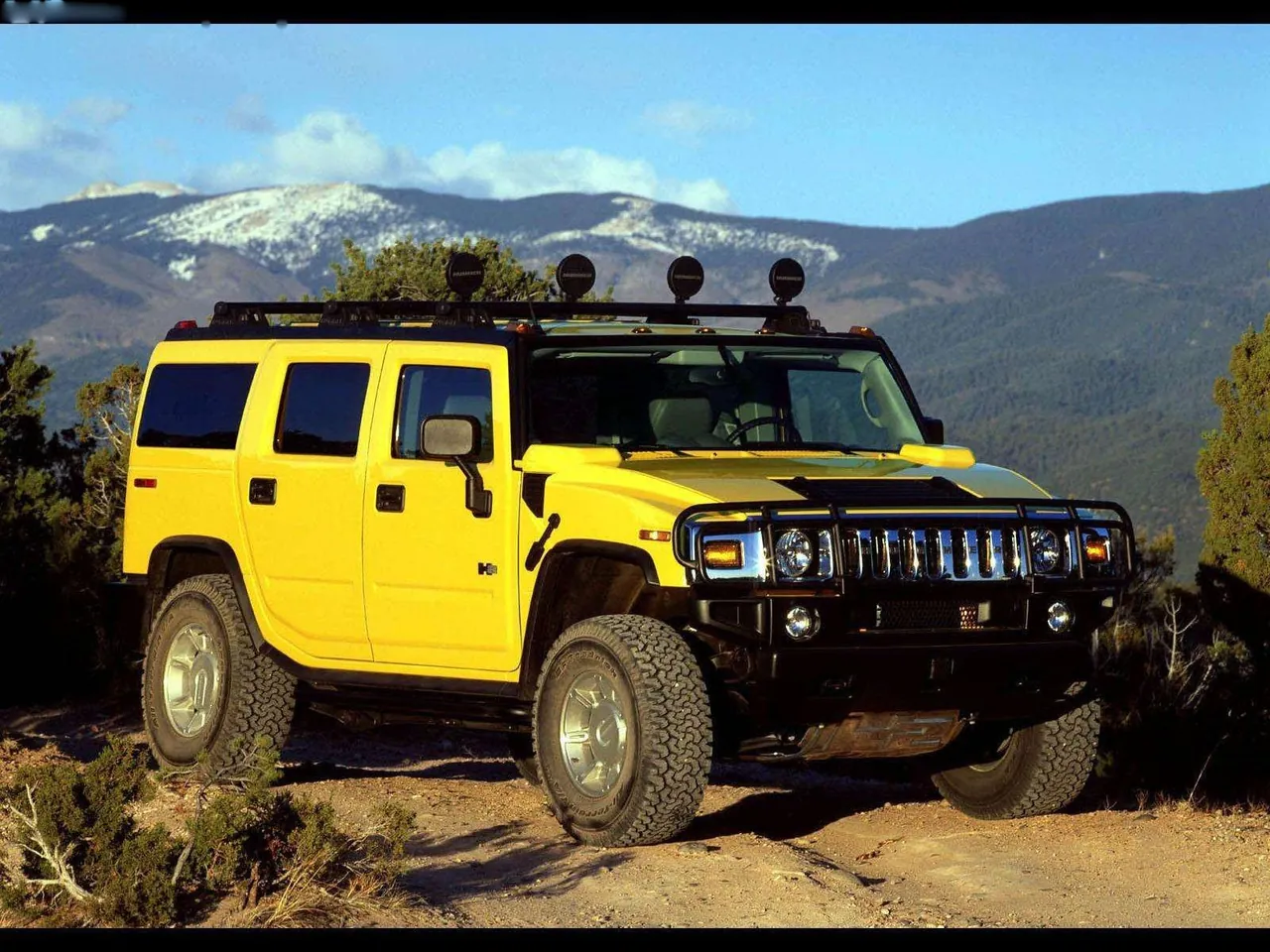 Hummer H2 SUV (2003)