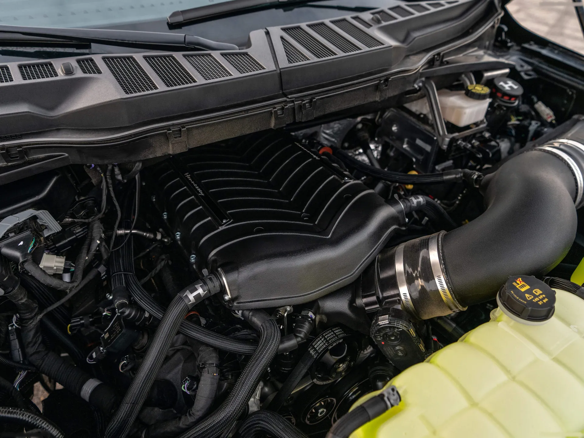 Hennessey Venom 800 F-150 (2024) – motorový prostor